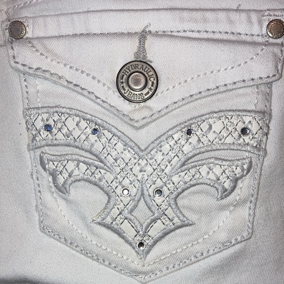 Women’s Hydraulic Jean Shorts - Picture 9 of 12